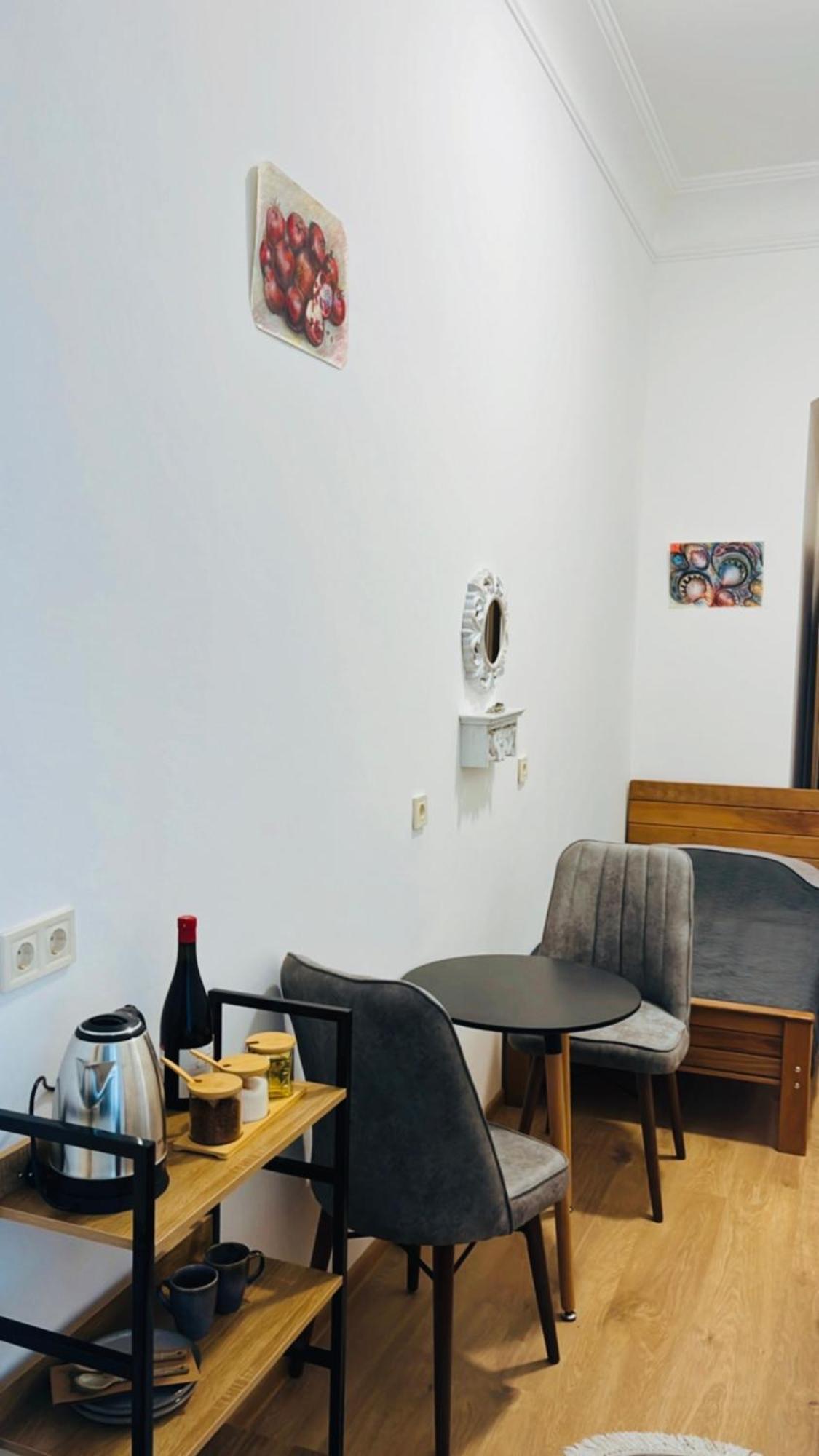 Salomes Guest Room تبليسي المظهر الخارجي الصورة
