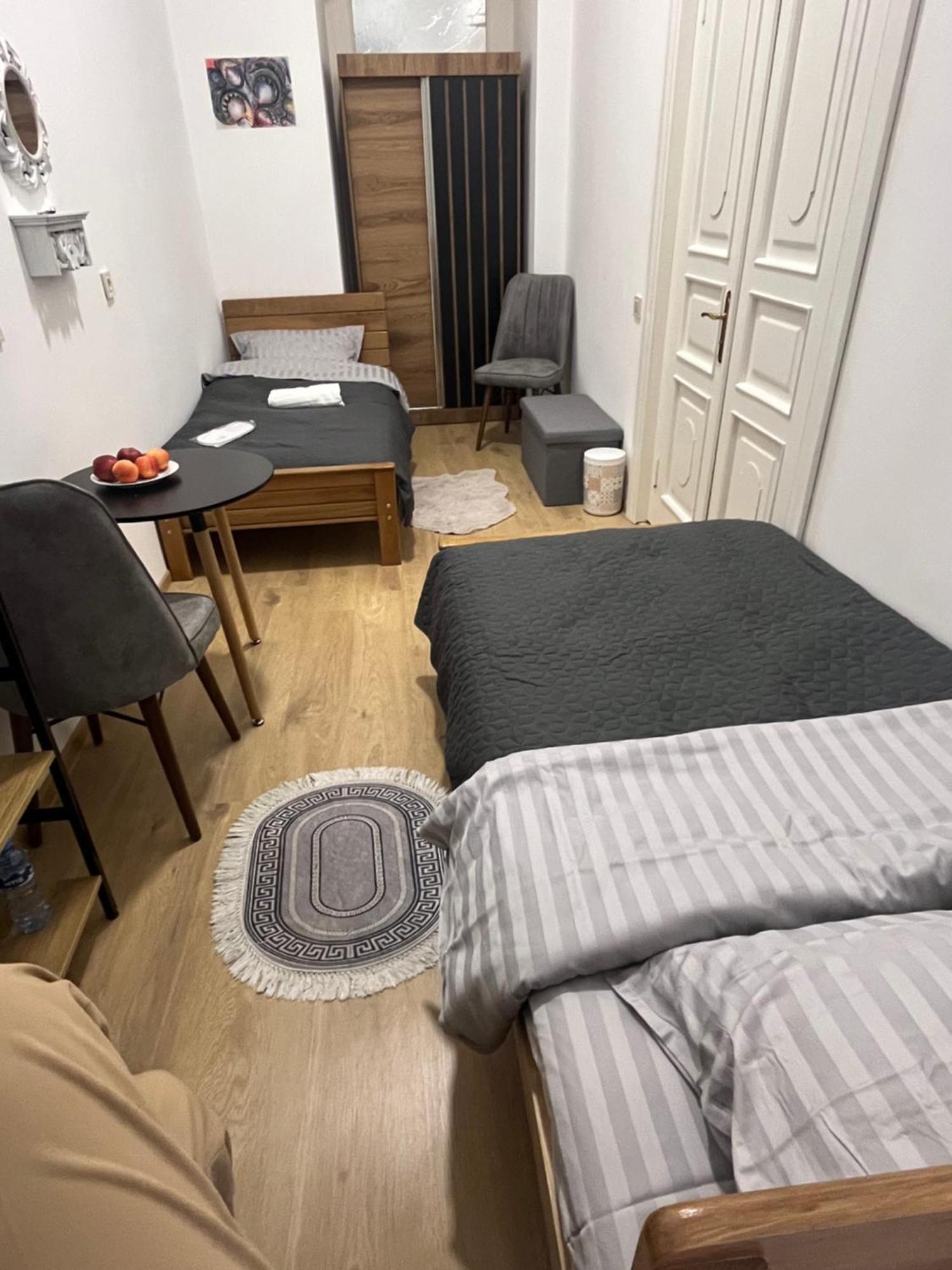 Salomes Guest Room تبليسي المظهر الخارجي الصورة